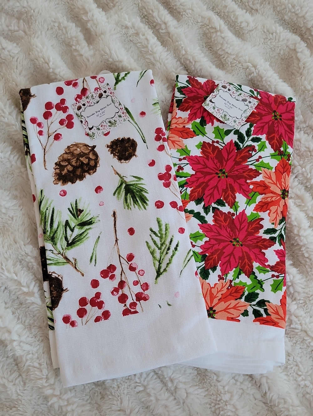 NWT Reversible Terry Kitchen Towels- Red & Green Holiday Floral and Pinecone Set